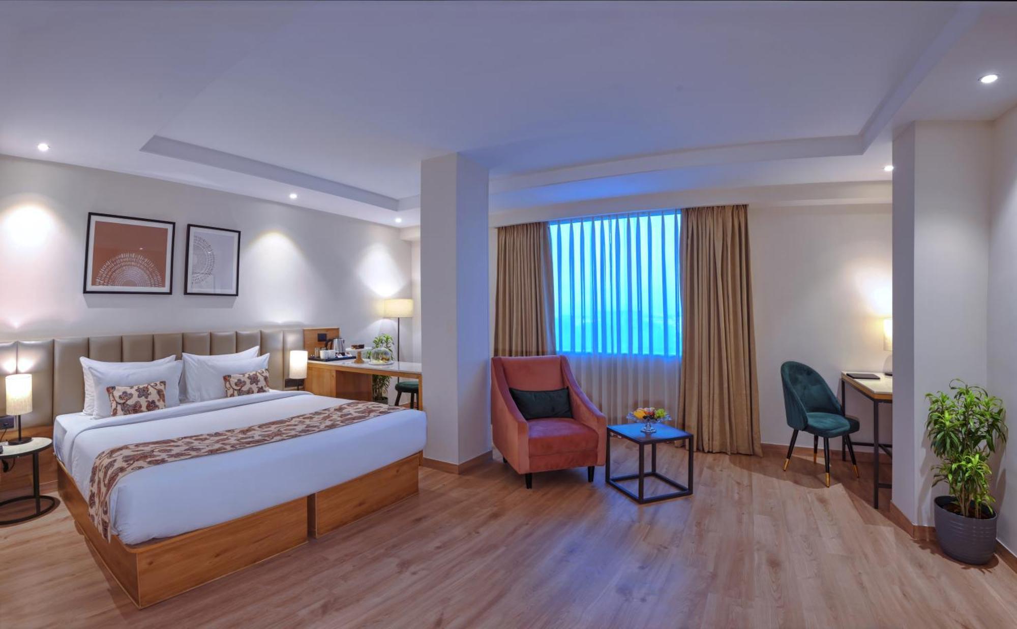 Royale Sarovar Portico Agra Agra  Bagian luar foto