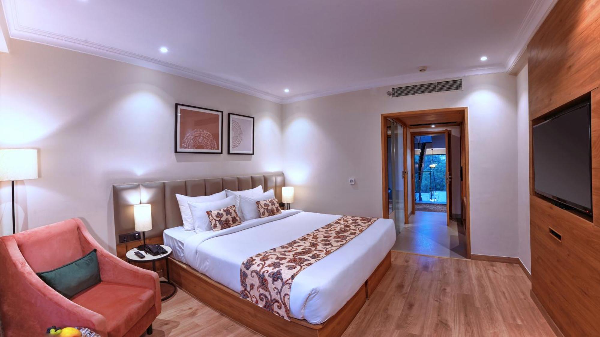 Royale Sarovar Portico Agra Agra  Bagian luar foto