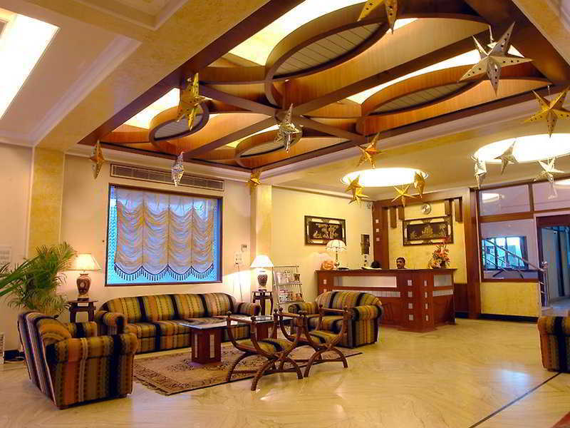 Royale Sarovar Portico Agra Agra  Bagian luar foto